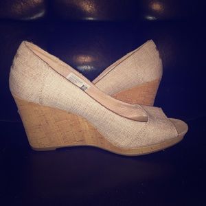 Toms wedges